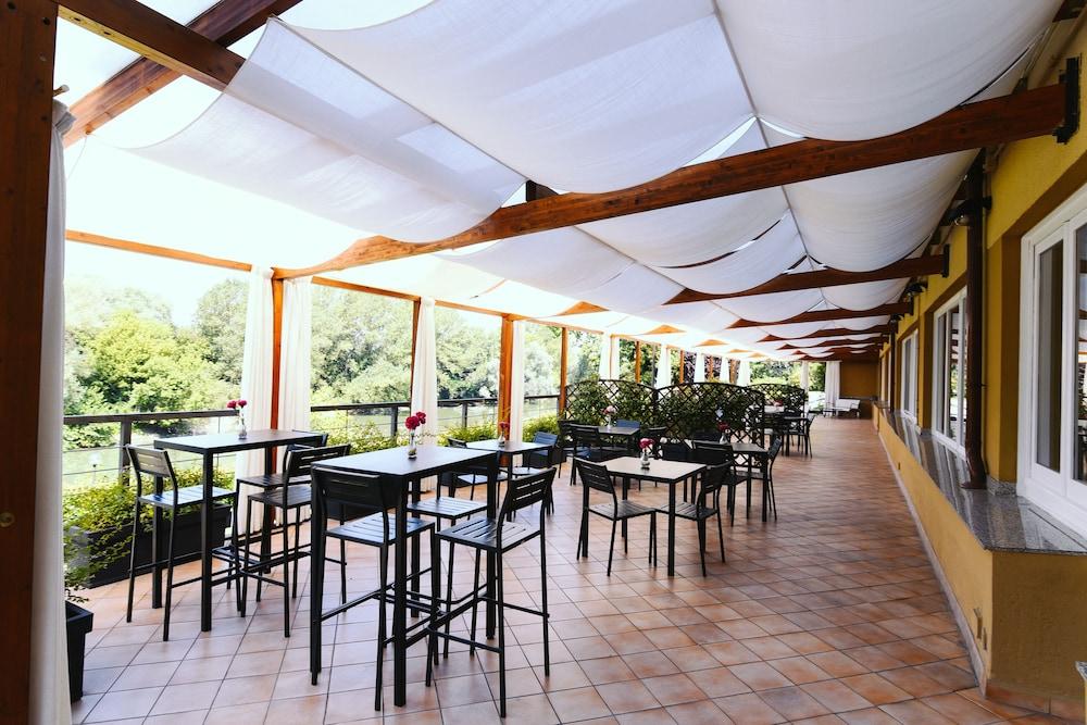 Best Quality Hotel La Darsena Монкалиери Екстериор снимка