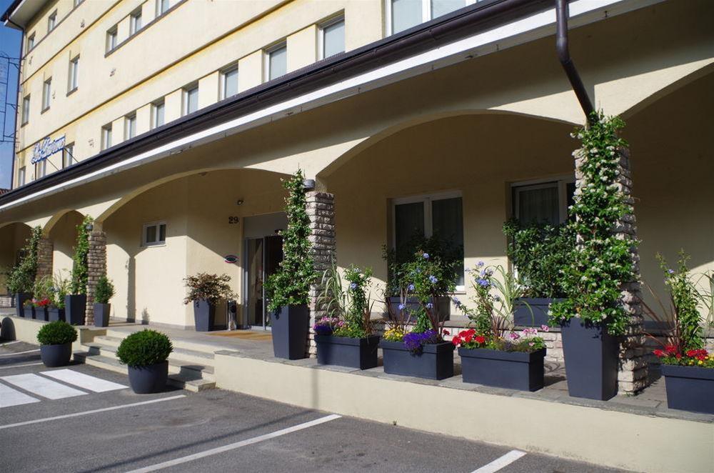 Best Quality Hotel La Darsena Монкалиери Екстериор снимка
